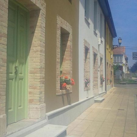 努埃瓦德兰斯Casina De La Granda 100别墅 外观 照片